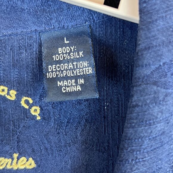 Eagle Dry Goods Mens L Navy 100% Silk Resort Camp Short Sleeve Hawaiian Shirt - Picture 7 of 13